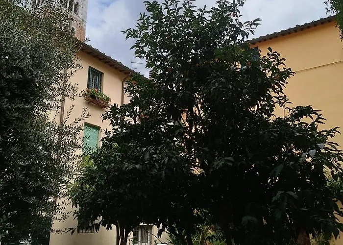 Casa Amena Апартаменты Лукка