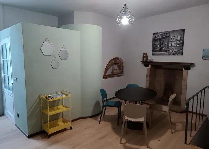 Casa Amena Лукка
